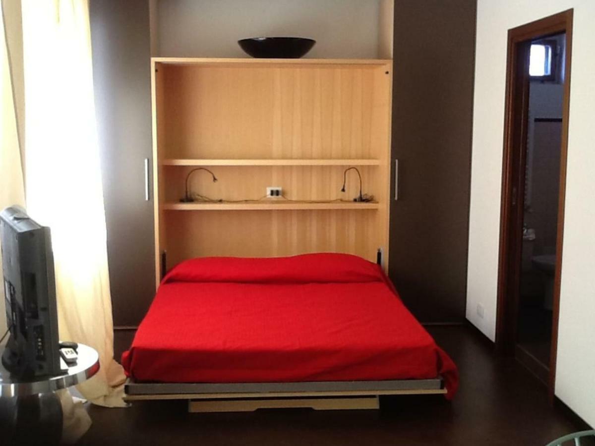 Casa Turati Apartment Bari Luaran gambar